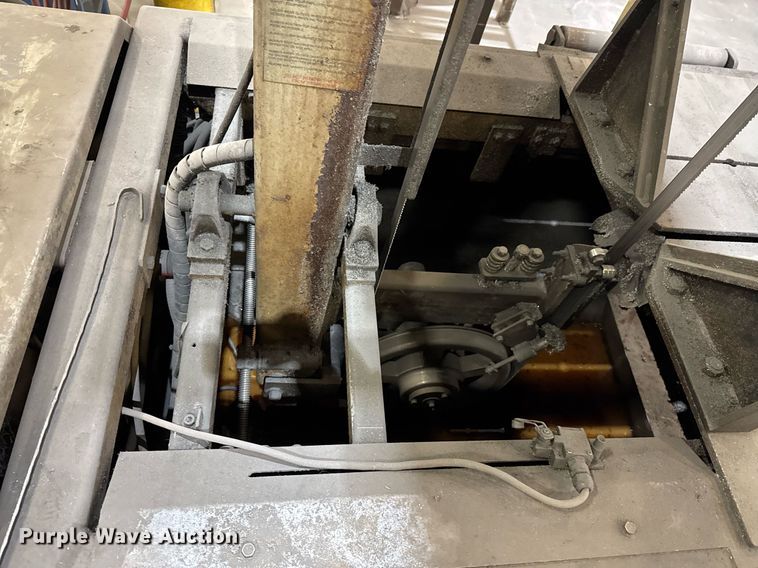 image for item DO0076 Cobra Saw band saw