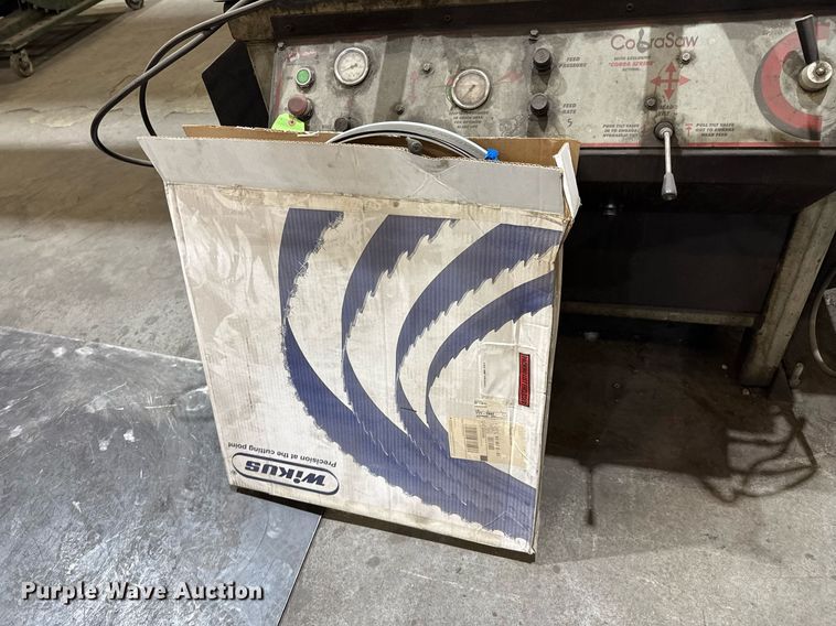 image for item DO0076 Cobra Saw band saw