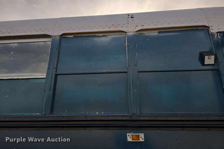 image for item DO7740 1999 Freightliner  FS65 bus