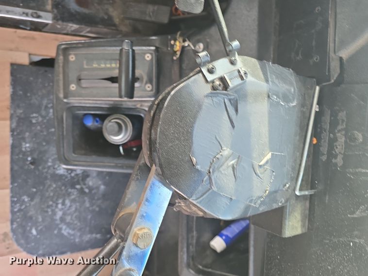 image for item DO7740 1999 Freightliner  FS65 bus