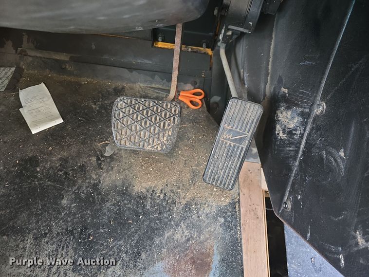 image for item DO7740 1999 Freightliner  FS65 bus