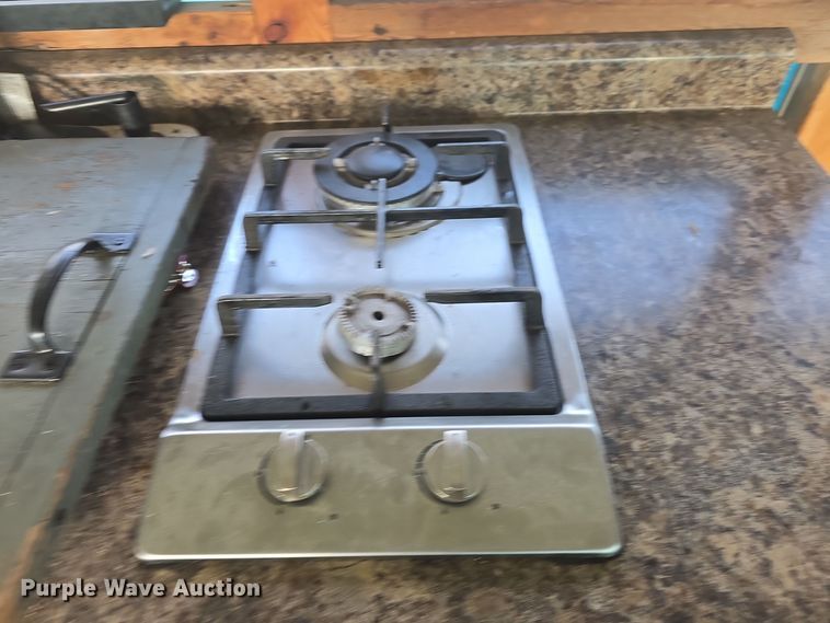 image for item DO7740 1999 Freightliner  FS65 bus