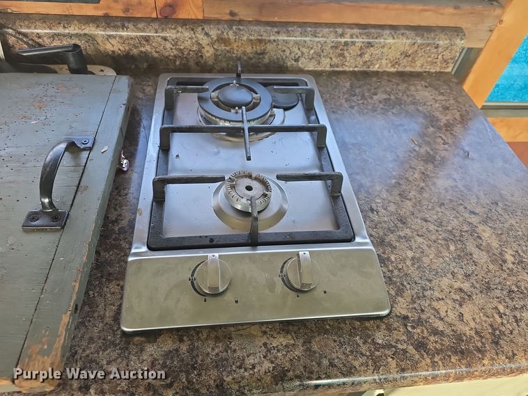 image for item DO7740 1999 Freightliner  FS65 bus