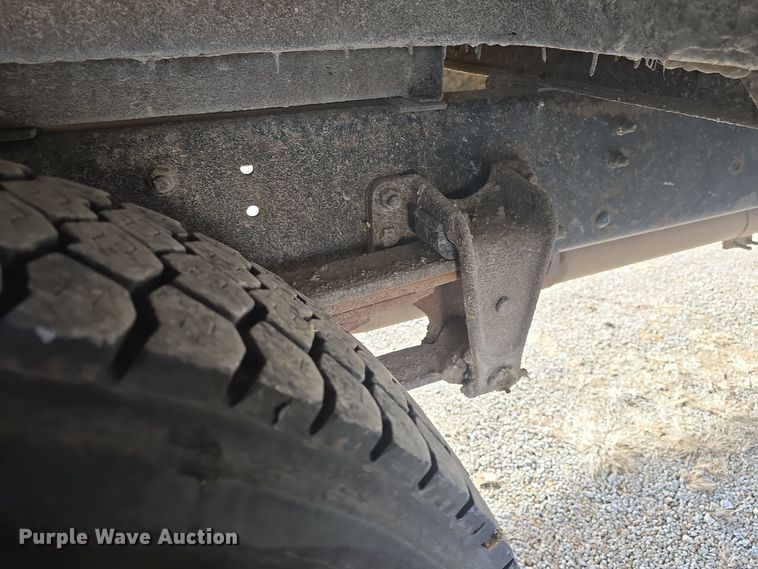 image for item DO7740 1999 Freightliner  FS65 bus