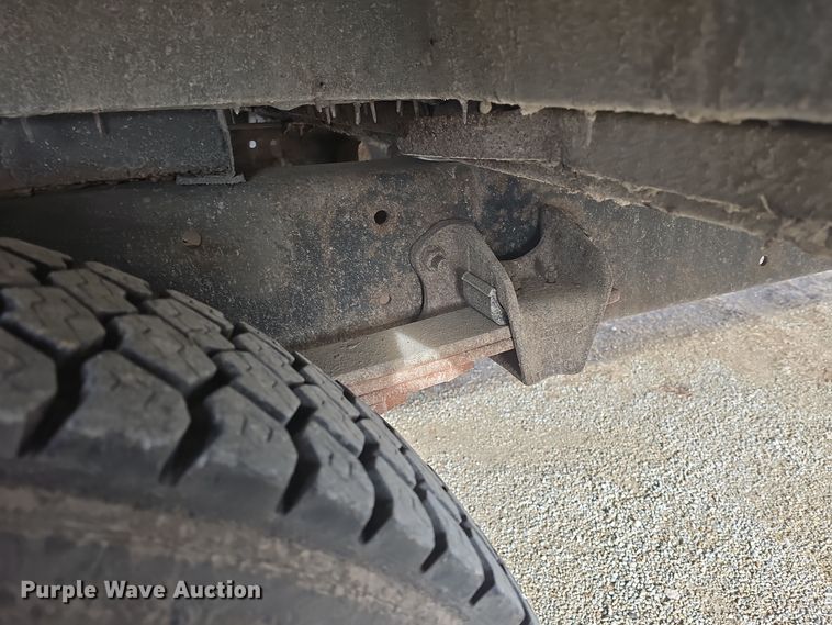 image for item DO7740 1999 Freightliner  FS65 bus