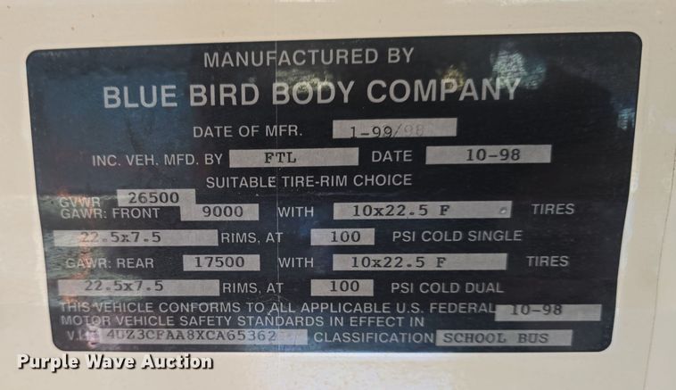 image for item DO7740 1999 Freightliner  FS65 bus