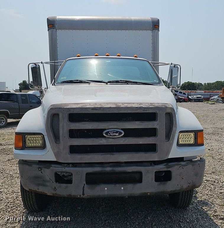 image for item DP6595 2005 Ford F750 Super Duty XL box truck