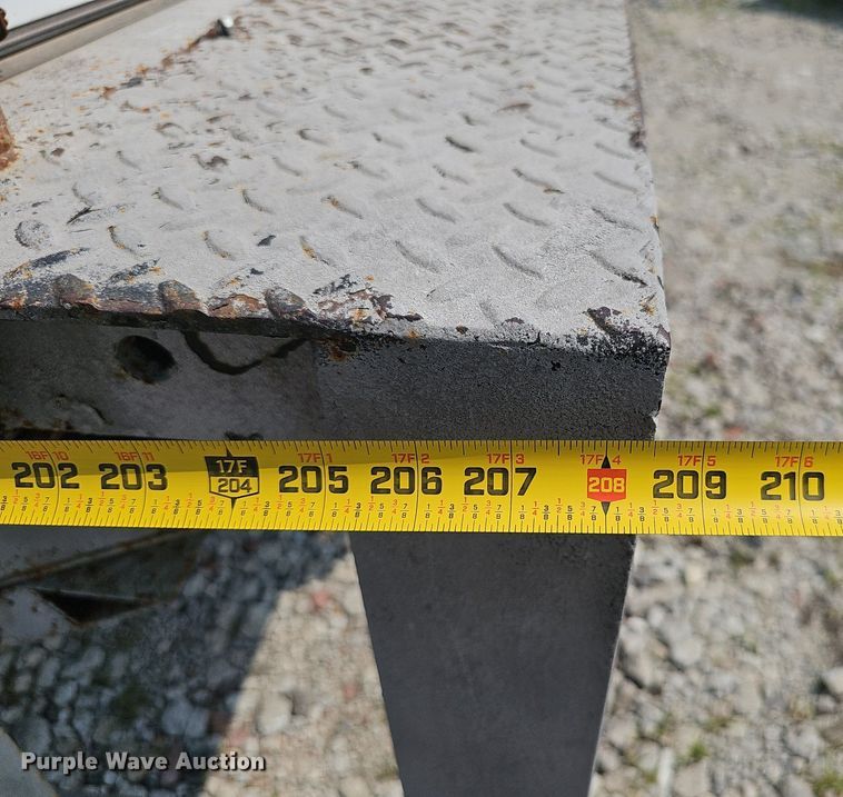 image for item DP6595 2005 Ford F750 Super Duty XL box truck