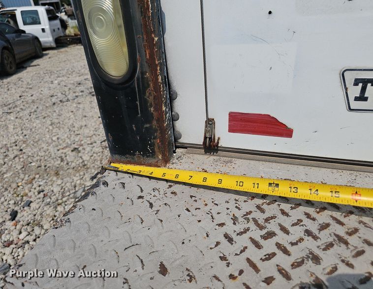 image for item DP6595 2005 Ford F750 Super Duty XL box truck