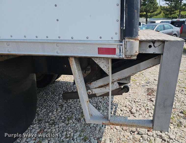 image for item DP6595 2005 Ford F750 Super Duty XL box truck