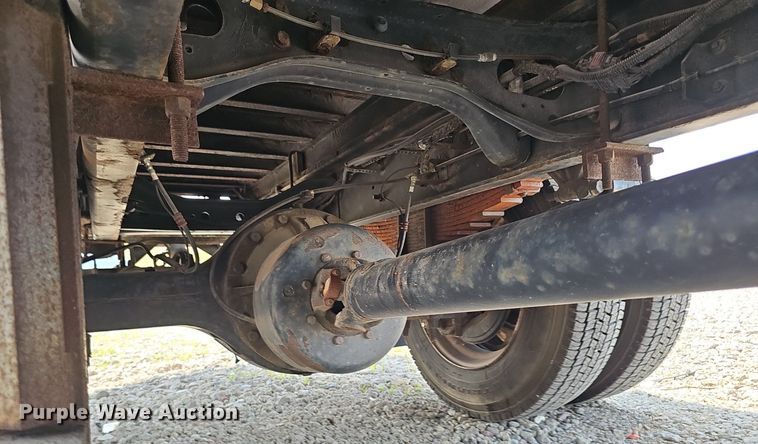 image for item DP6595 2005 Ford F750 Super Duty XL box truck