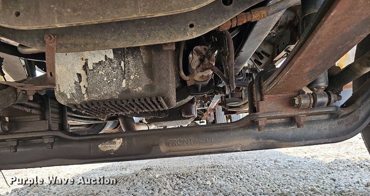 image for item DP6595 2005 Ford F750 Super Duty XL box truck