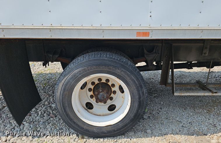 image for item DP6595 2005 Ford F750 Super Duty XL box truck