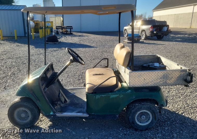 image for item DQ3857 EZ-GO G499 golf cart