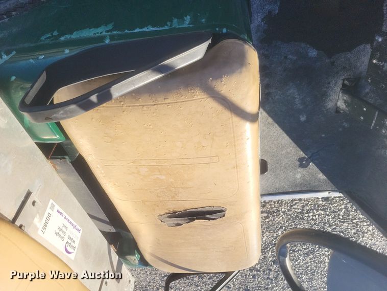 image for item DQ3857 EZ-GO G499 golf cart