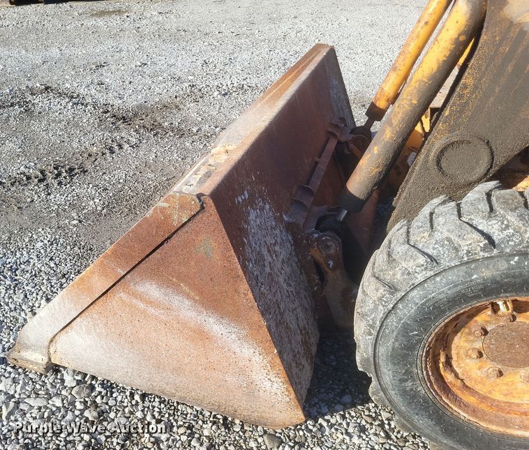 image for item DQ3862 Case 85XT skid steer loader