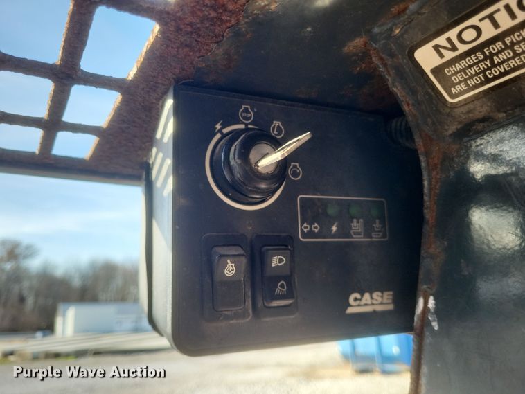 image for item DQ3862 Case 85XT skid steer loader