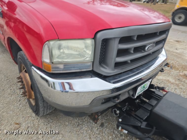 image for item DQ5288 2004 Ford F550 Super Duty XL dump truck