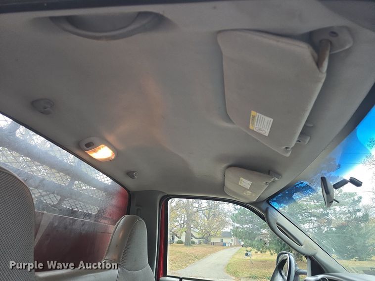 image for item DQ5288 2004 Ford F550 Super Duty XL dump truck