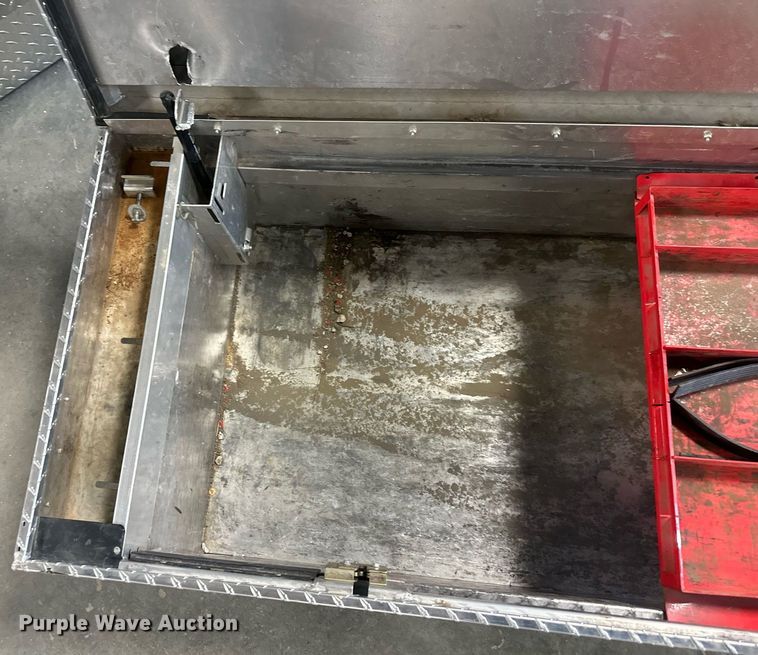 image for item DQ6557 Automotive parts