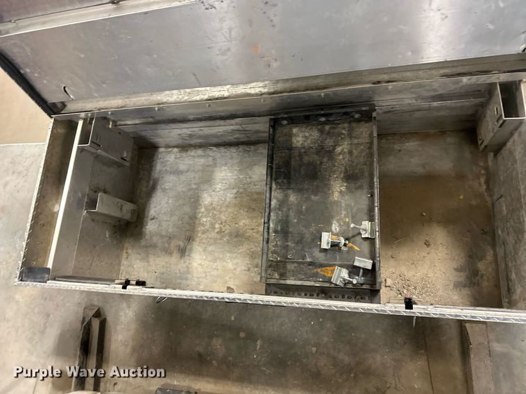 image for item DQ6557 Automotive parts