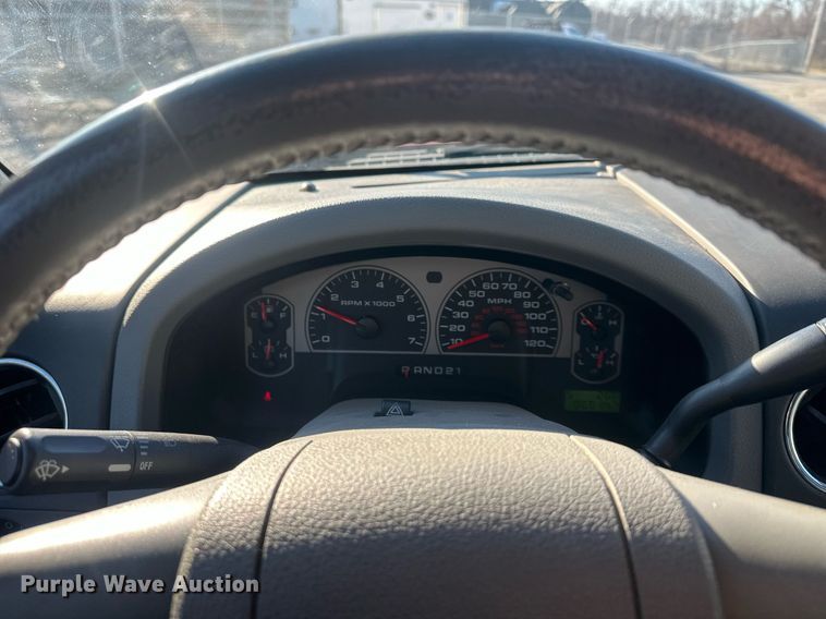 image for item DQ6558 2008 Ford F150 SuperCrew pickup truck