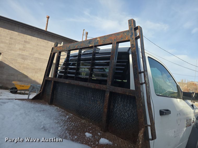 image for item DT7024 2014 Dodge Ram 4500HD flatbed truck
