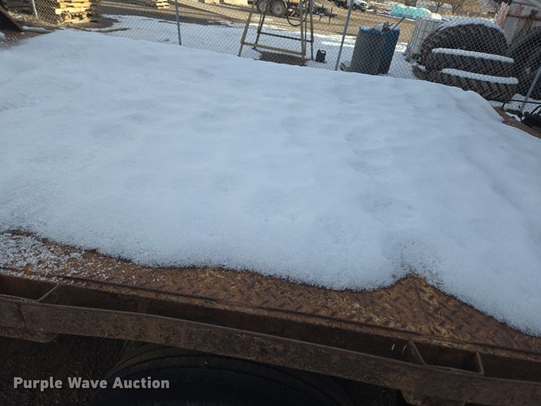 image for item DT7024 2014 Dodge Ram 4500HD flatbed truck