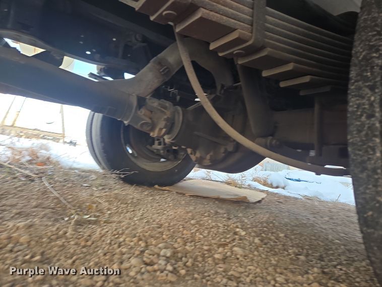 image for item DT7024 2014 Dodge Ram 4500HD flatbed truck