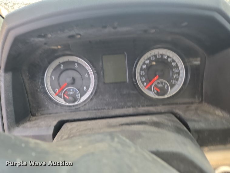 image for item DT7024 2014 Dodge Ram 4500HD flatbed truck