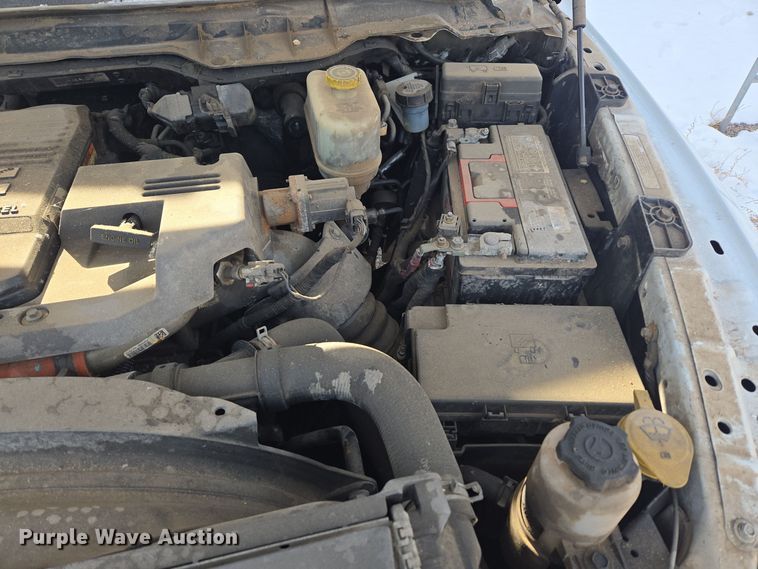 image for item DT7024 2014 Dodge Ram 4500HD flatbed truck