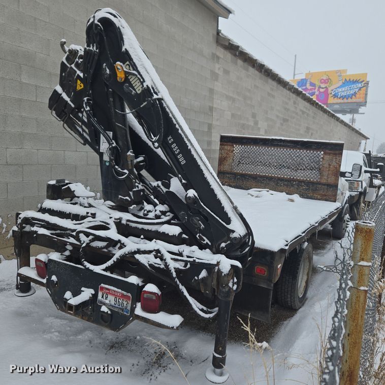 image for item DT7025 2012 Dodge Ram 4500HD flatbed truck