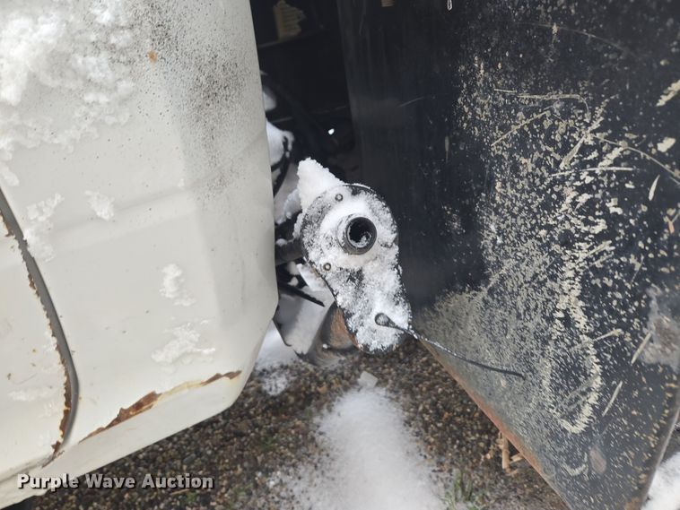 image for item DT7025 2012 Dodge Ram 4500HD flatbed truck