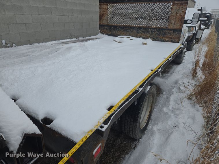 image for item DT7025 2012 Dodge Ram 4500HD flatbed truck