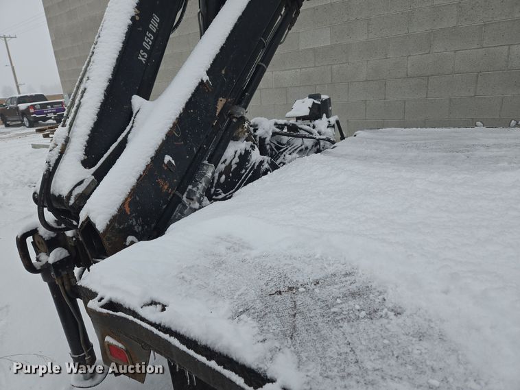 image for item DT7025 2012 Dodge Ram 4500HD flatbed truck