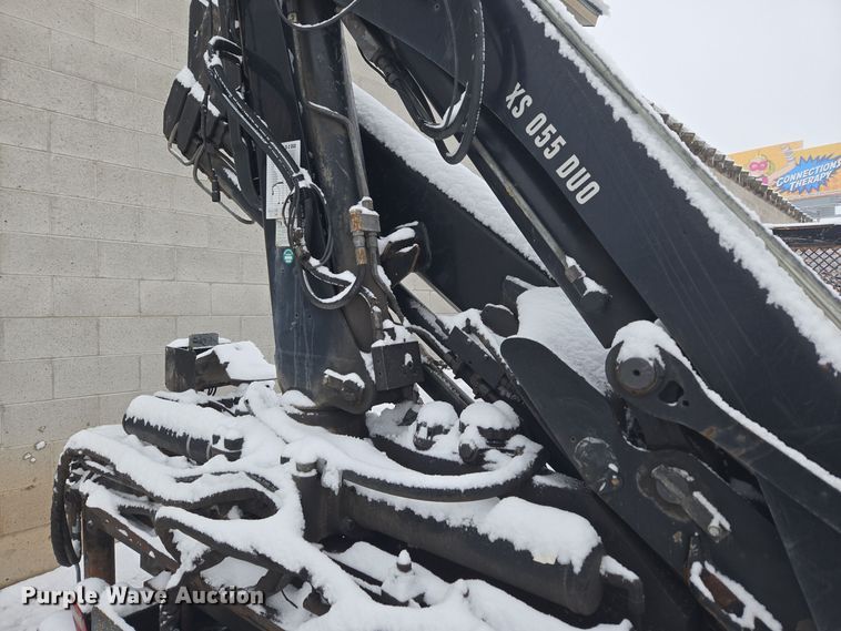 image for item DT7025 2012 Dodge Ram 4500HD flatbed truck