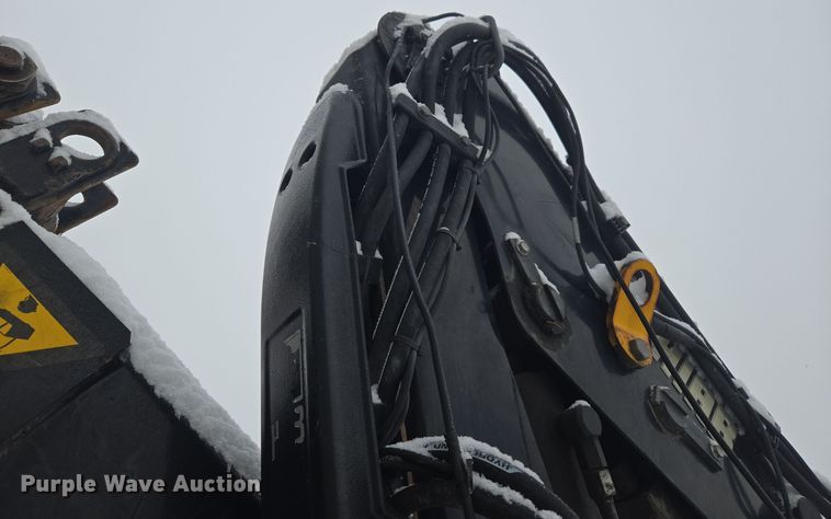 image for item DT7025 2012 Dodge Ram 4500HD flatbed truck