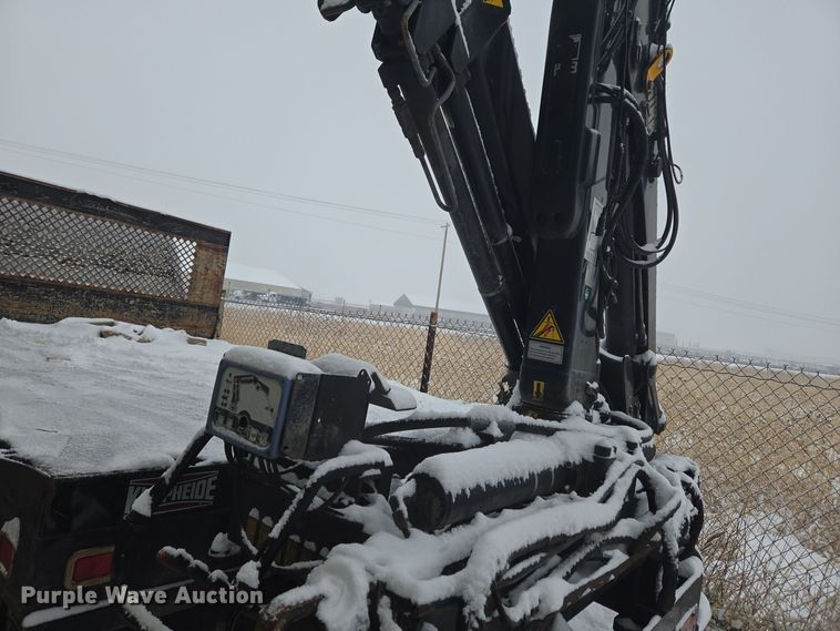 image for item DT7025 2012 Dodge Ram 4500HD flatbed truck