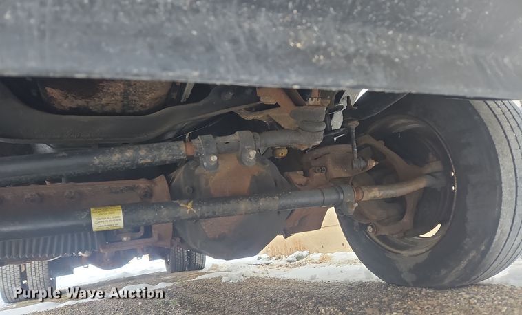 image for item DT7025 2012 Dodge Ram 4500HD flatbed truck