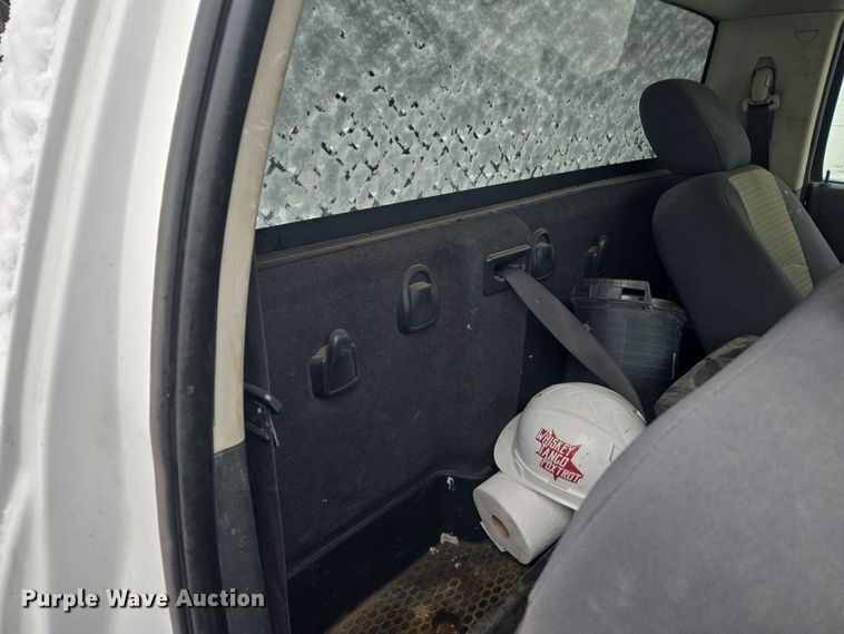 image for item DT7025 2012 Dodge Ram 4500HD flatbed truck