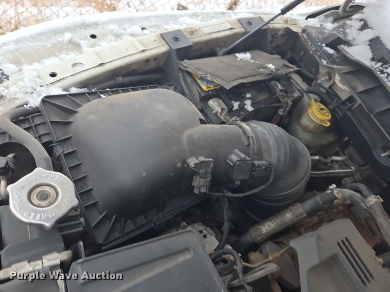 image for item DT7025 2012 Dodge Ram 4500HD flatbed truck