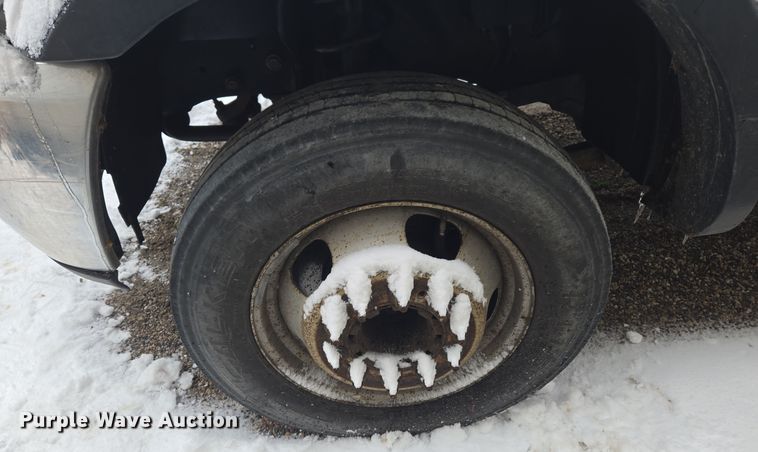 image for item DT7025 2012 Dodge Ram 4500HD flatbed truck