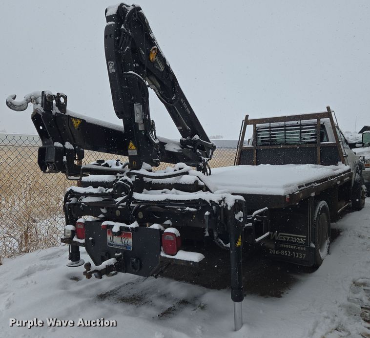 image for item DT7026 2016 Dodge Ram 4500HD flatbed truck