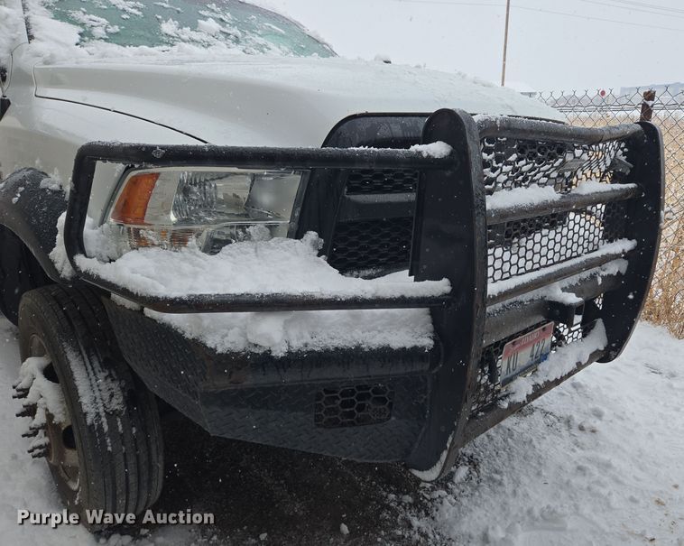 image for item DT7026 2016 Dodge Ram 4500HD flatbed truck