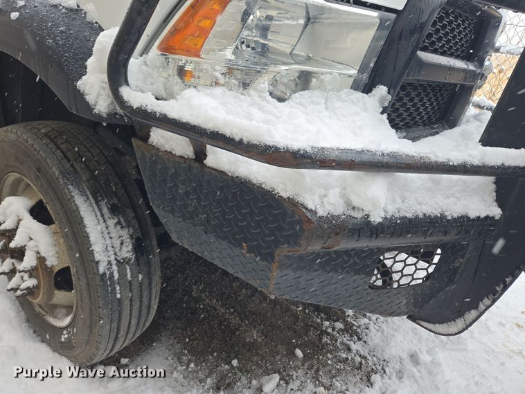 image for item DT7026 2016 Dodge Ram 4500HD flatbed truck