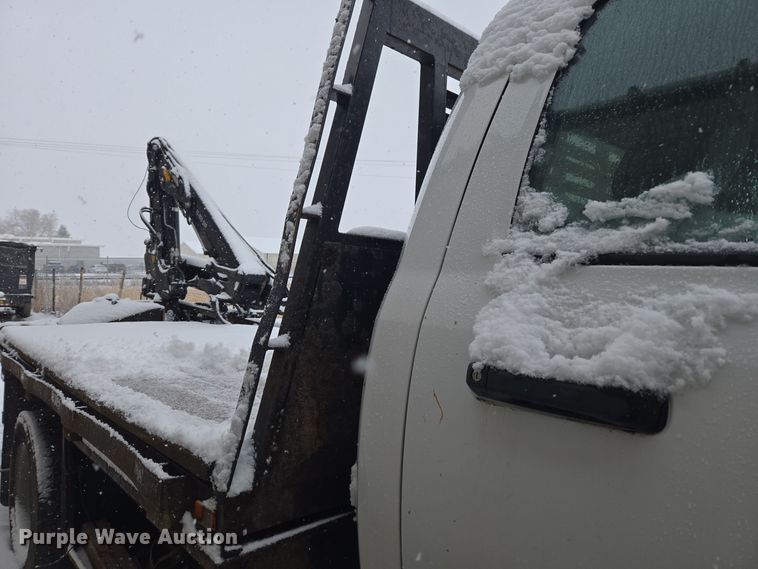 image for item DT7026 2016 Dodge Ram 4500HD flatbed truck