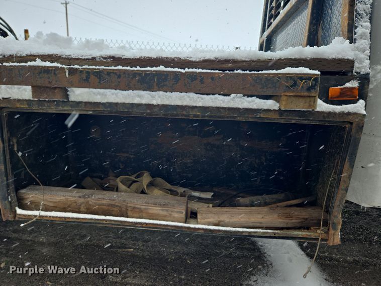 image for item DT7026 2016 Dodge Ram 4500HD flatbed truck