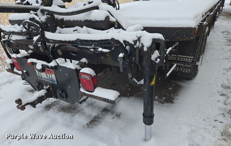 image for item DT7026 2016 Dodge Ram 4500HD flatbed truck