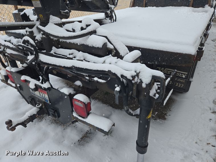 image for item DT7026 2016 Dodge Ram 4500HD flatbed truck