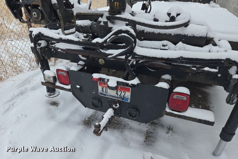 image for item DT7026 2016 Dodge Ram 4500HD flatbed truck